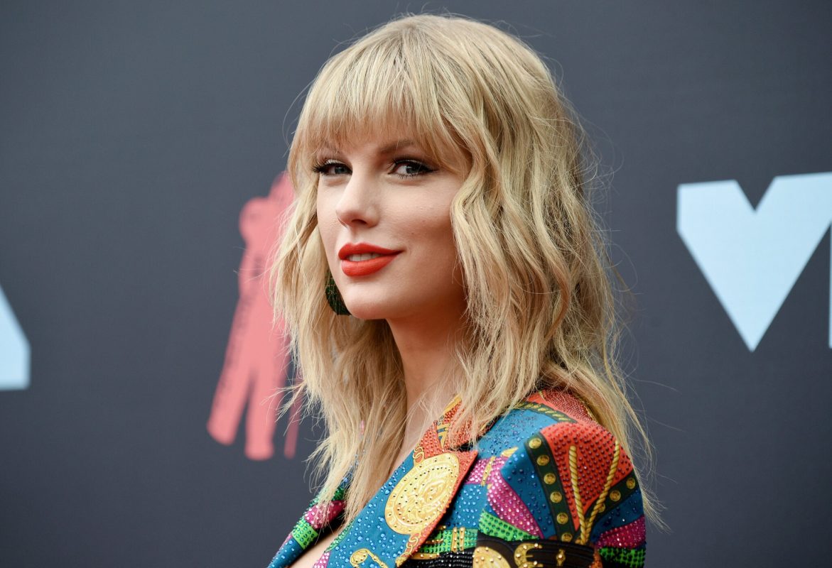 Taylor Swift Denounces Scooter Braun as Her Catalog Is Sold Again