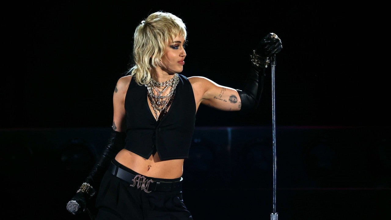 Miley Cyrus Belts Out Queen Hits at NCAA Final Four Concert