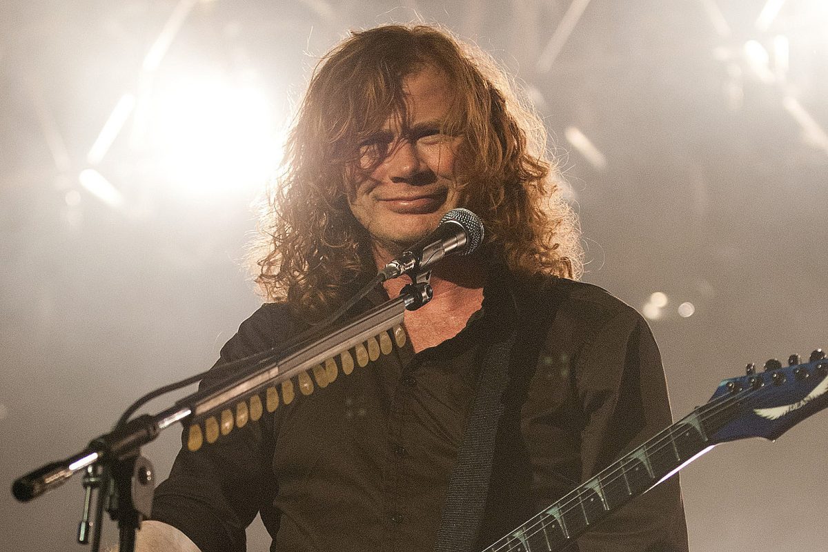 Dave Mustaine Shows Megadeth ‘Mystery Bassist’ for First Time in Cameo