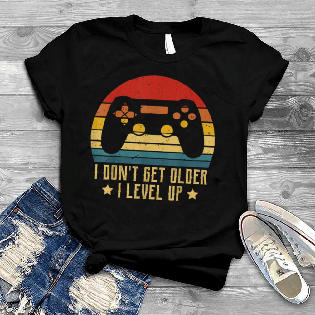 I Don't Get Older I Level Up Kids Youth T-Shirt Tee Gamer Birthday Video Game 