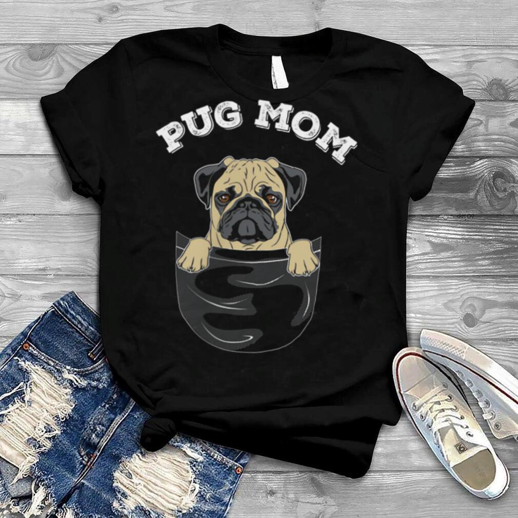 Pug Mom Pocket Tee