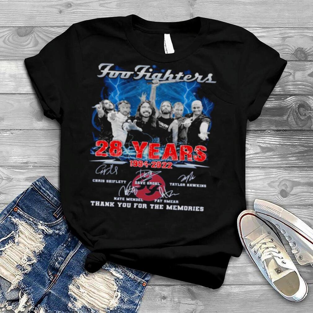 Foo Fighters 28 Years 1994 2022 Signature Thank You For The Memories Shirt