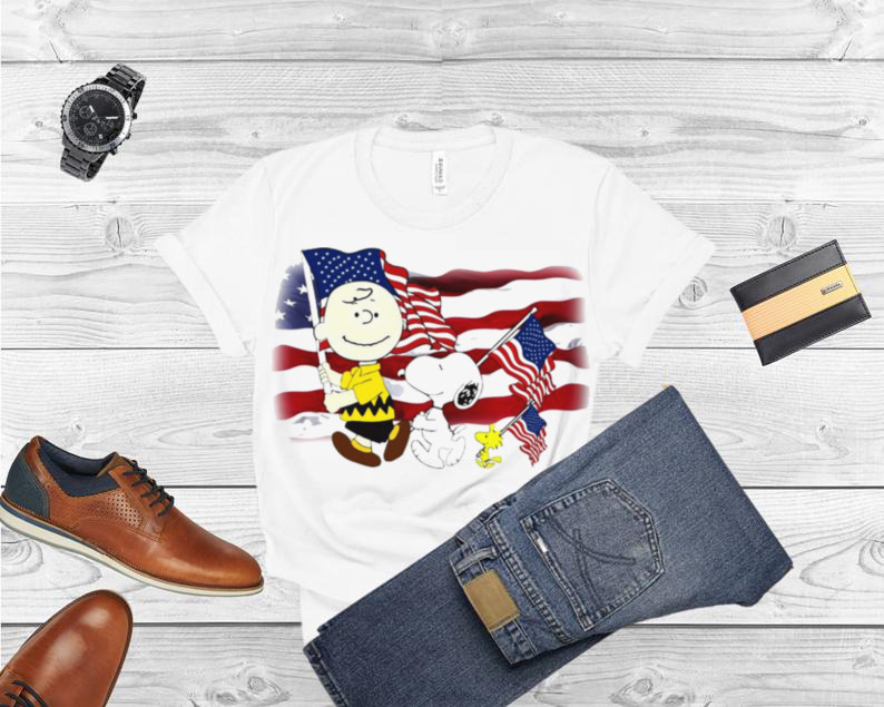 Charlie Brown and snoopy and woodstock Happy 4th Of July abbey road shirt