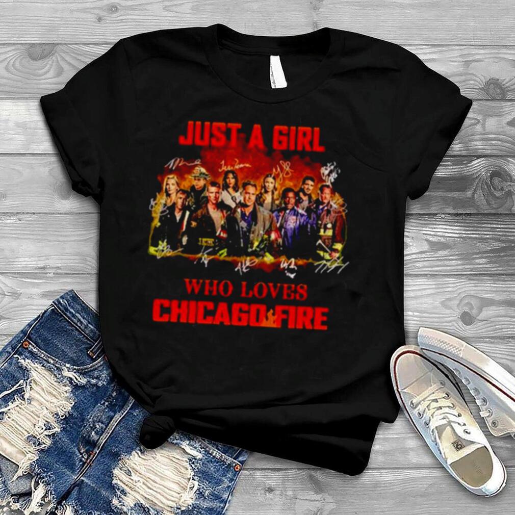 Just a girl who lovess Chicago Fire signatures unisex T shirt