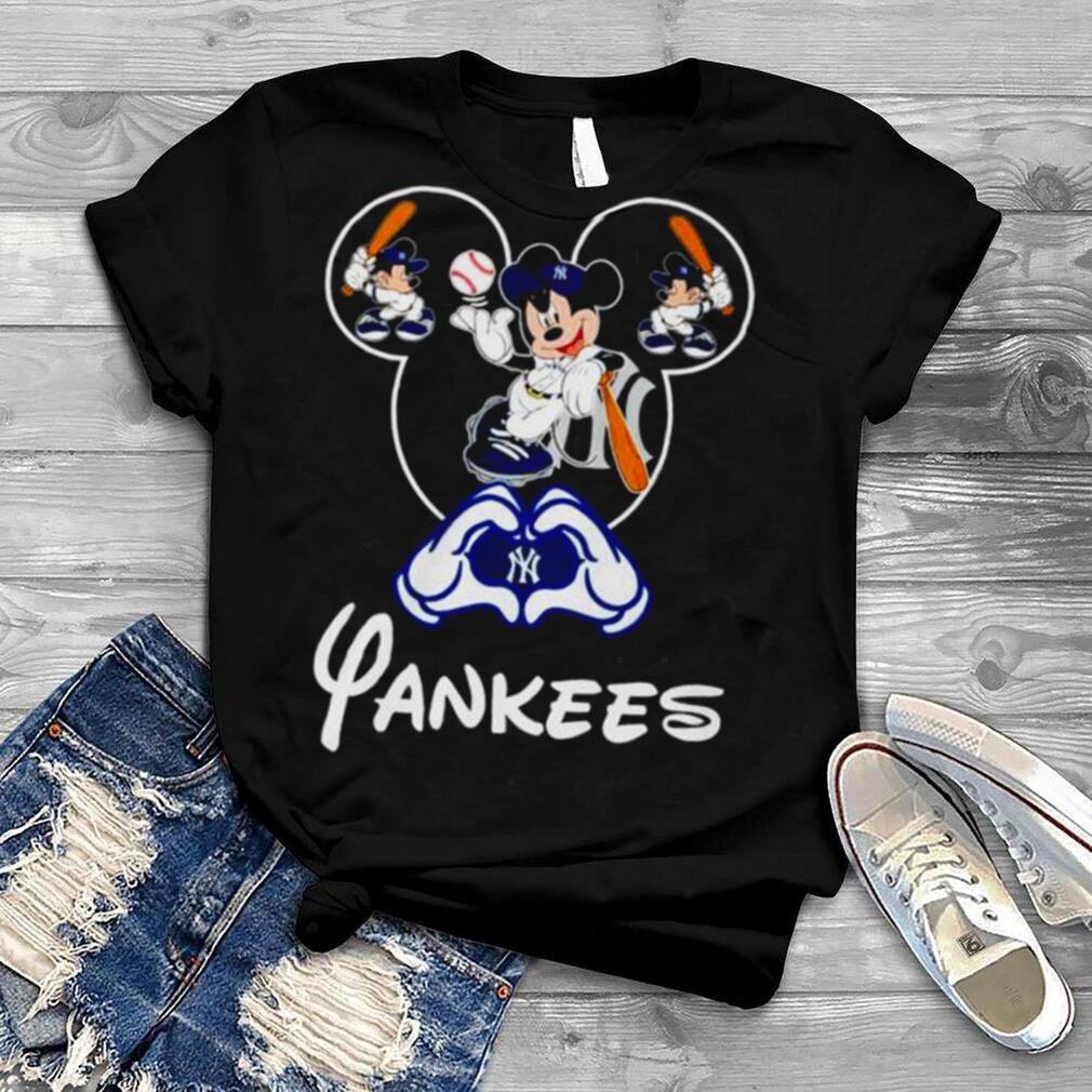 Mickey Mouse love New York Yankees unisex T shirt