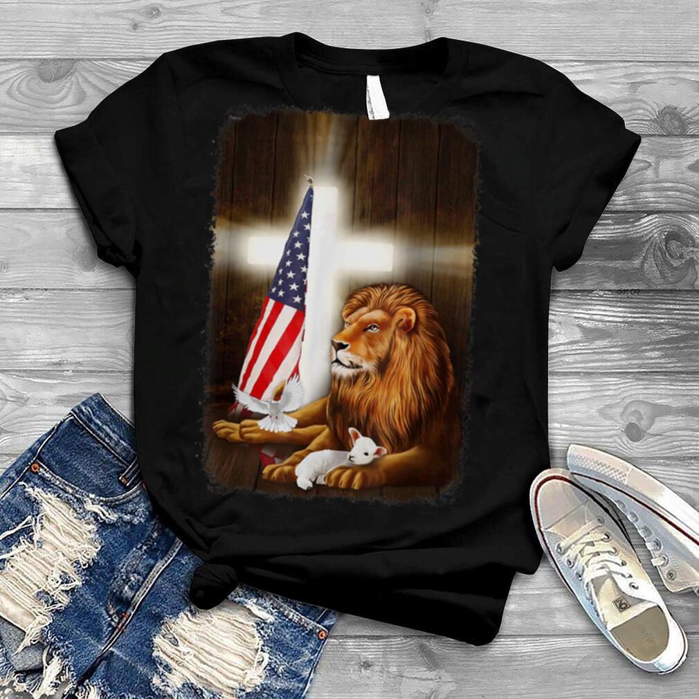 The Lion and The Lamb God Jesus Cross Christian American T Shirt