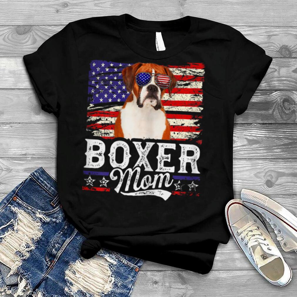 Womens Boxer Mom USA Flag Patriotic Mother's Day T Shirt B0B4MQB3FW