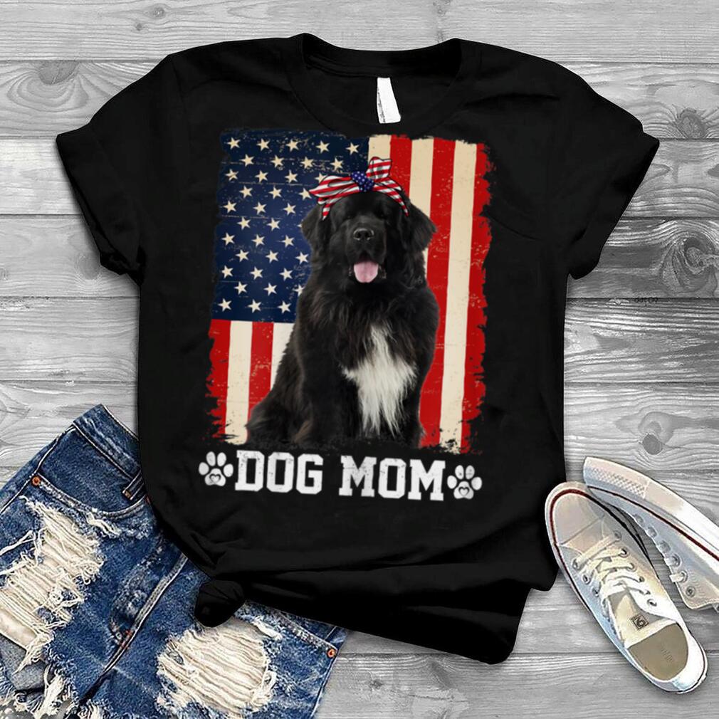 Womens Cool Newfoundland Dog Mom American Flag Mother's Day T Shirt B0B4MJ51JB