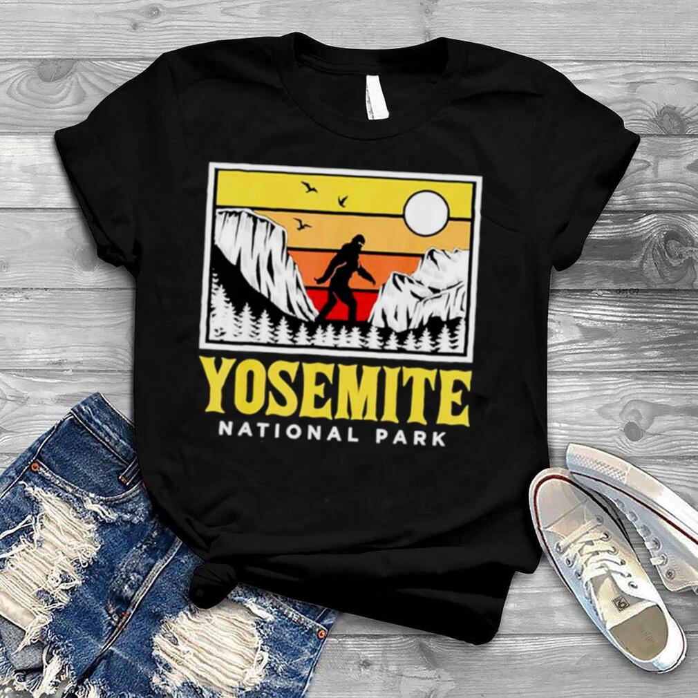 Yosemite National Park US Bigfoot Sasquatch Yeti vintage shirt