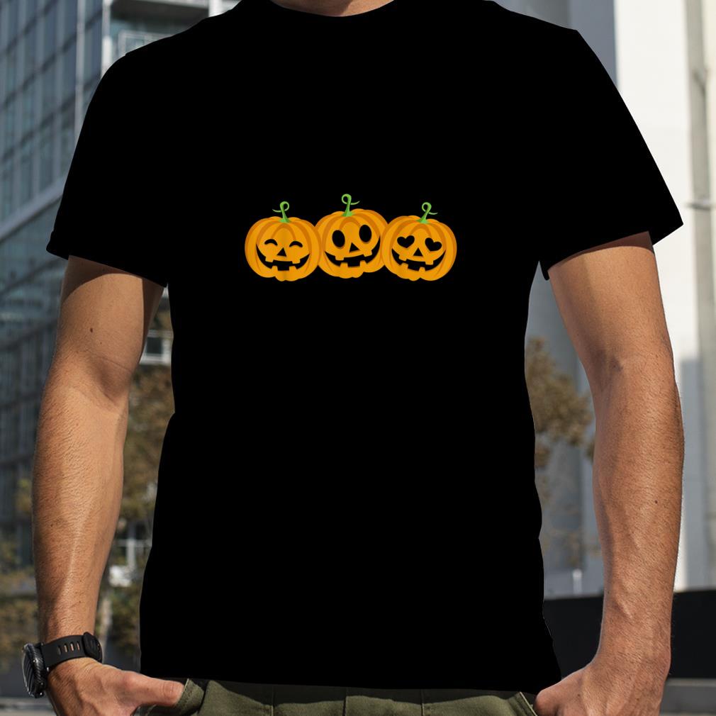 Three halloween pumpkins Jack o Lantern faces T Shirt