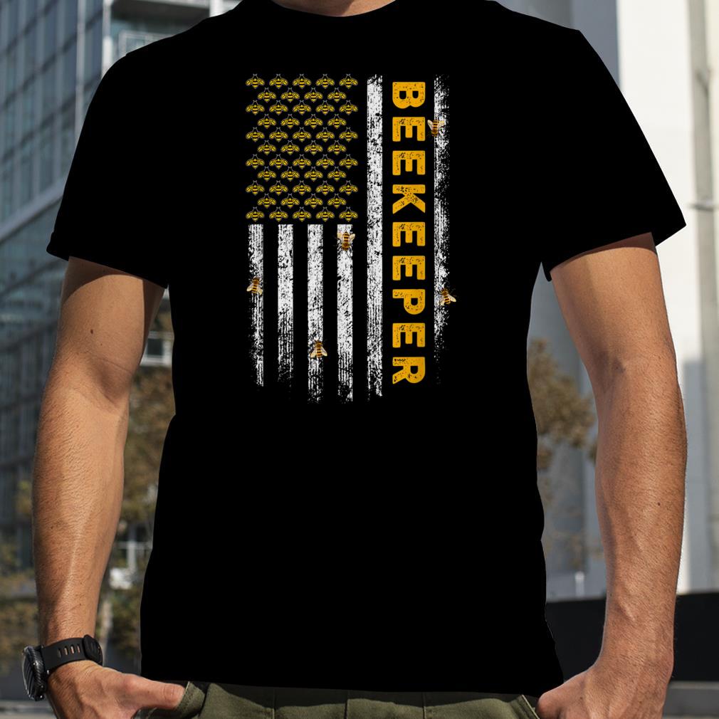 American Flag Honeycomb Honey Bee Beekeeping Beekeeper Gift T Shirt