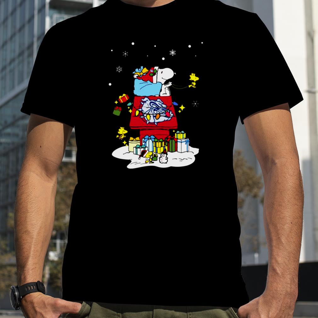 Gonzaga Bulldogs Santa Snoopy Wish You A Merry Christmas 2022 Shirt