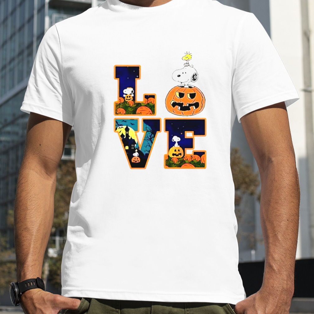Snoopy love Halloween night with Snoopy shirt