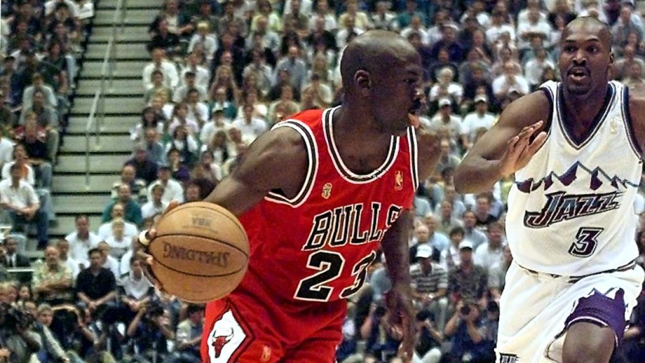 Michael Jordan Still Haunts Jazz Fans Who Got Air Jordan Shirt Pulled